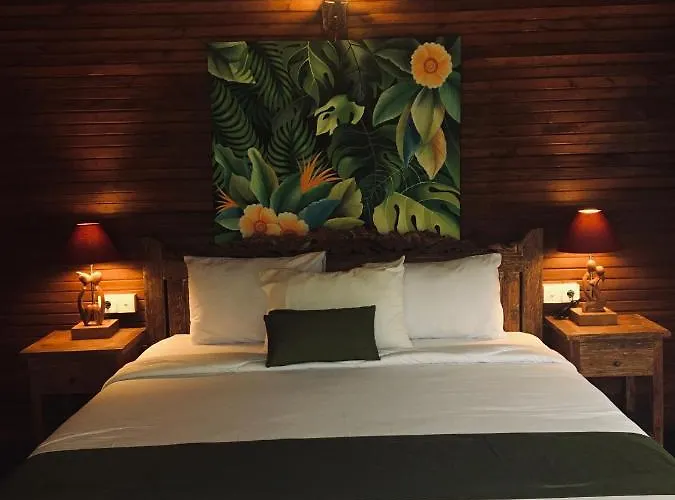 The Jungle Villa *